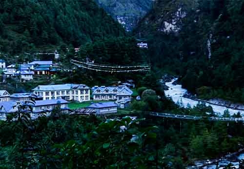 Phakding: Village in Everest