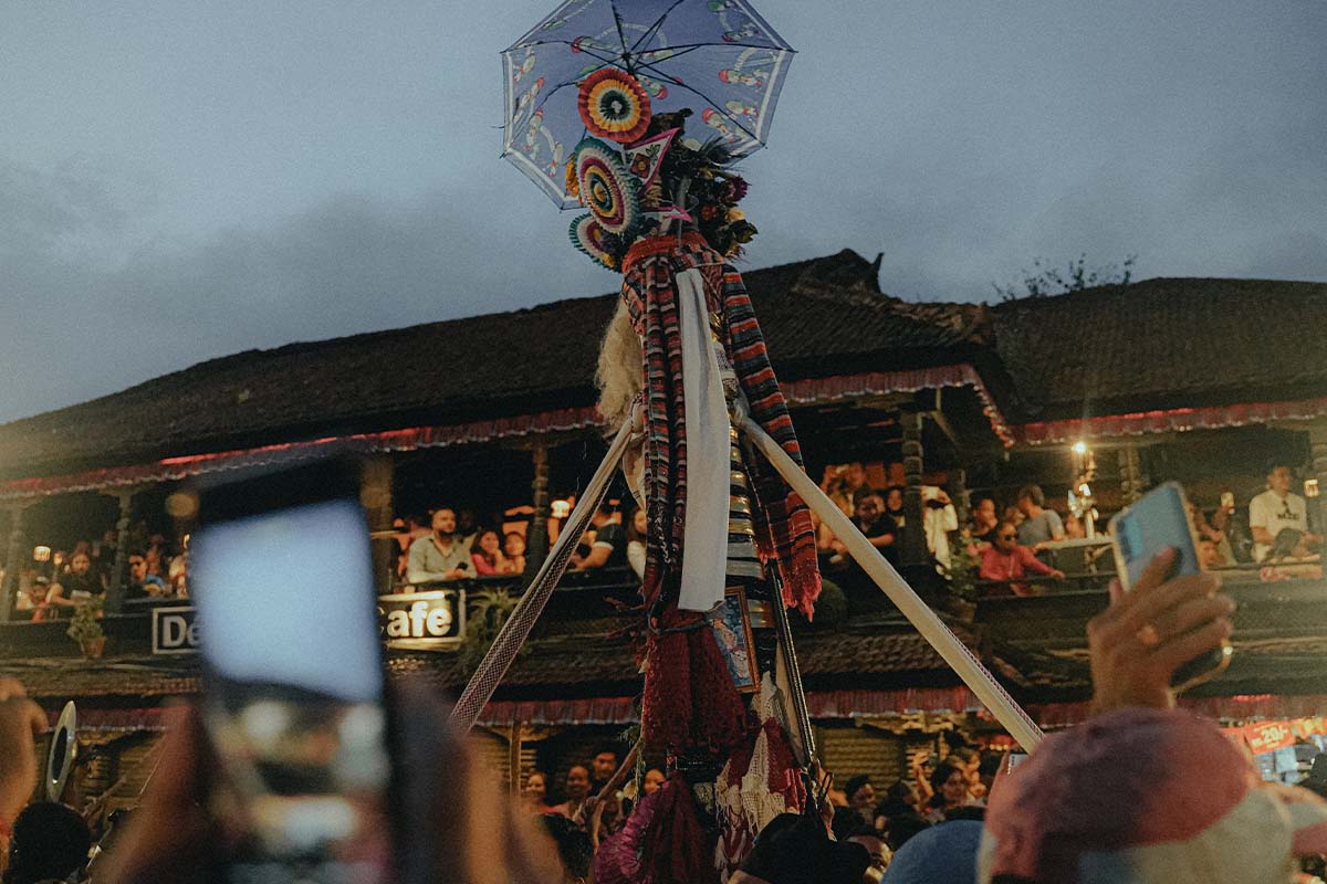 chariot pulling ritual in gai jatra 