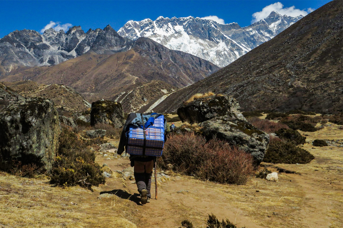 Porter- the real heroes of Nepal