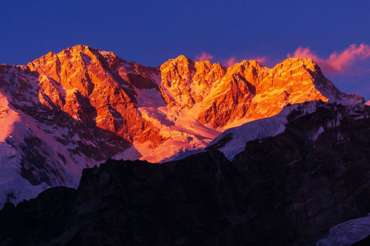 kanchenjunga-sunrise-view