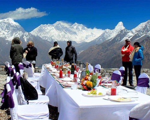 Breakfast At Everest Helicopter Tour