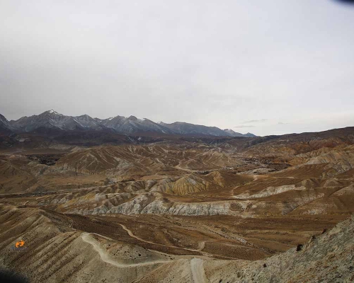 Hills In Mustang